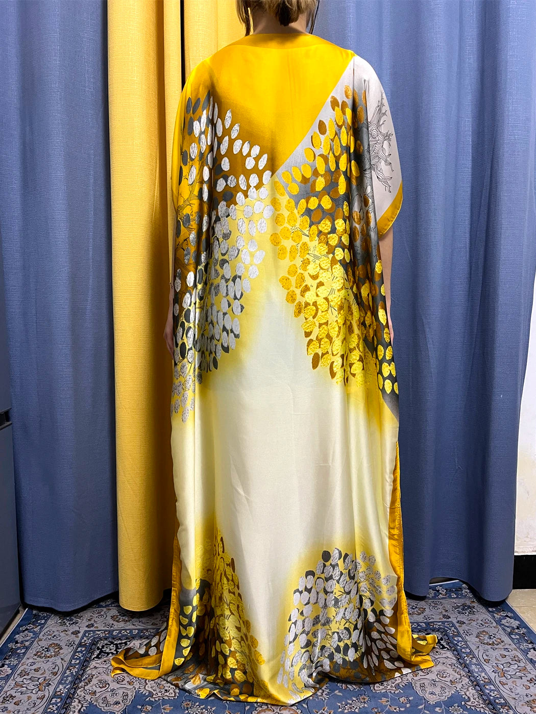 Muslim Silk Abayas For Women 2023 Fashion Print Islam Turkey Loose Elegant Femme Robe African Summer Ice Clothes With Headscarf