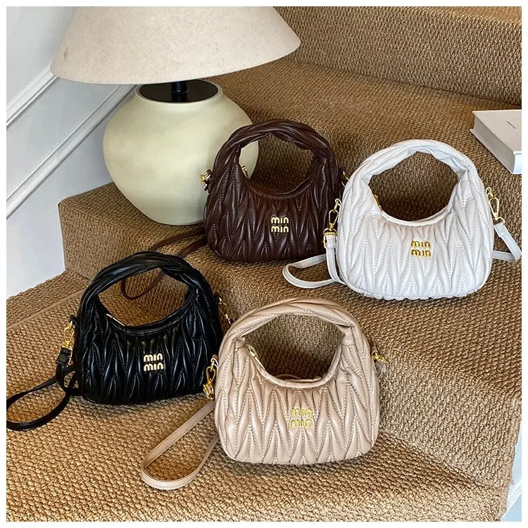 Luxury Ladies Shoulder Bag Made Of Premium Leather Boasting Paris Style And Casual Vintage Trendy Look