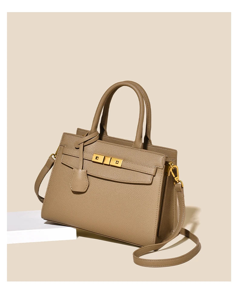 Classic Elegant Ladies Shoulder Bag From Luxury Brand In Premium Leather Famous Designer Popular Messenger