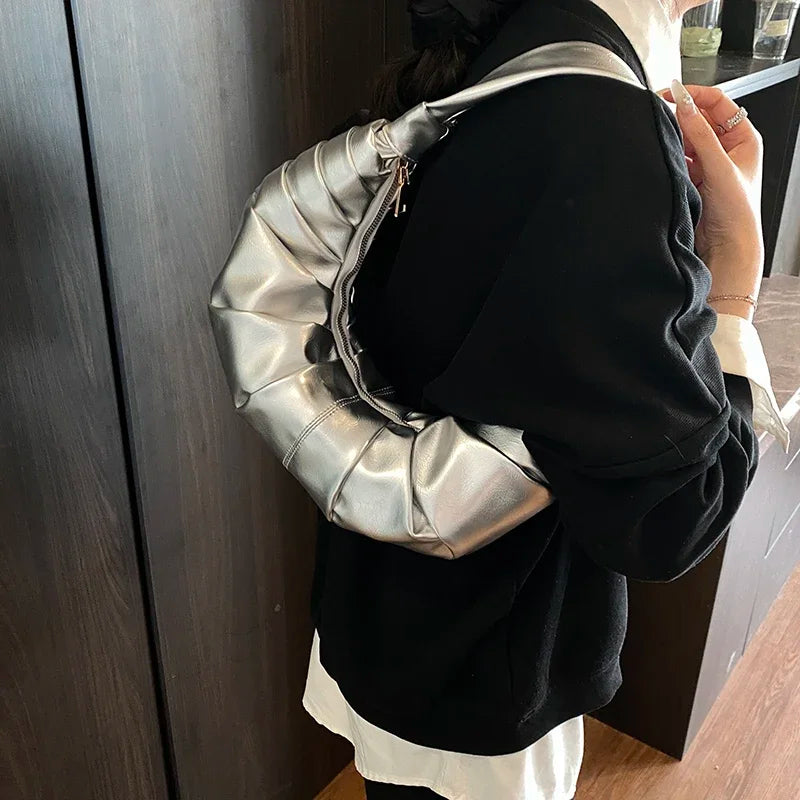 Silver Handbags Women Dumpling Shoulder Bag Fashion Luxury Ladies Hobos Bags High Capacity Female Tote Bag Black