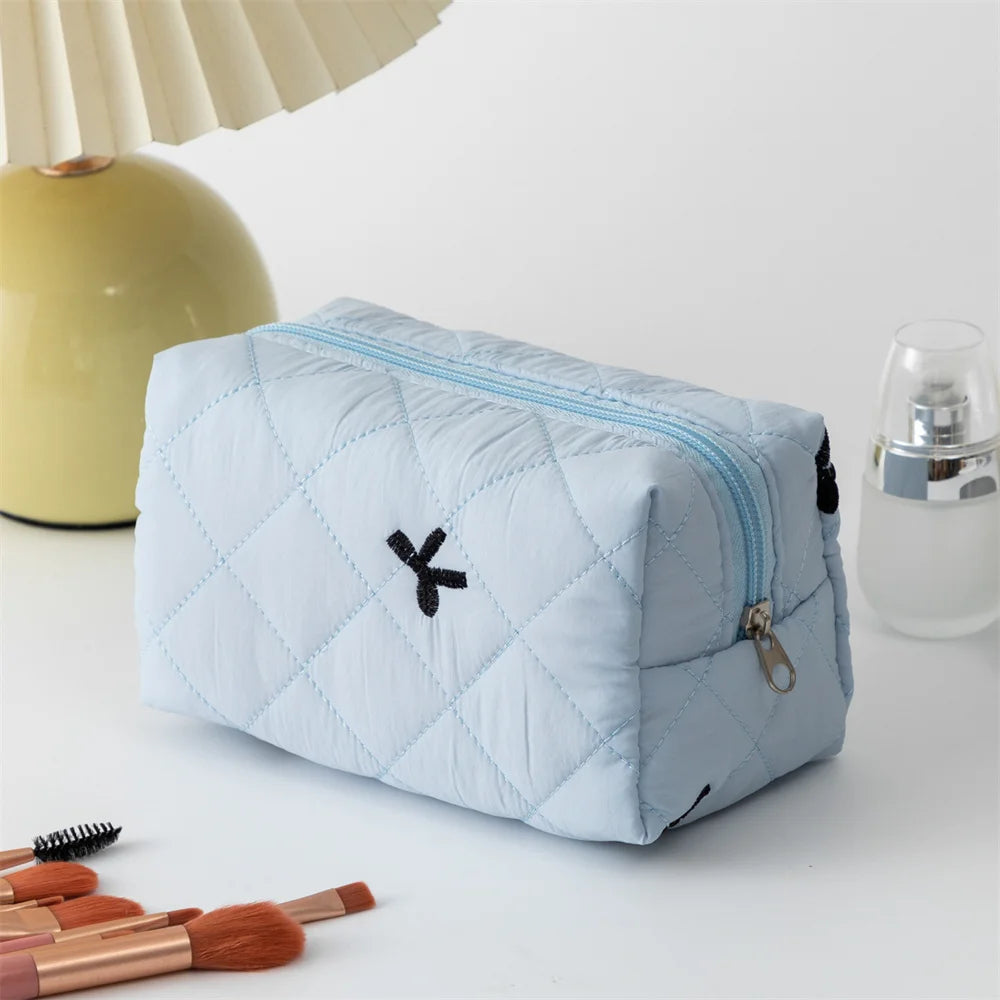 Makeup Bag for Women Embroidered Bowknot Travel Cosmetic Bags Large Capacity Toiletry Storage Bag Portable Makeup Pouch