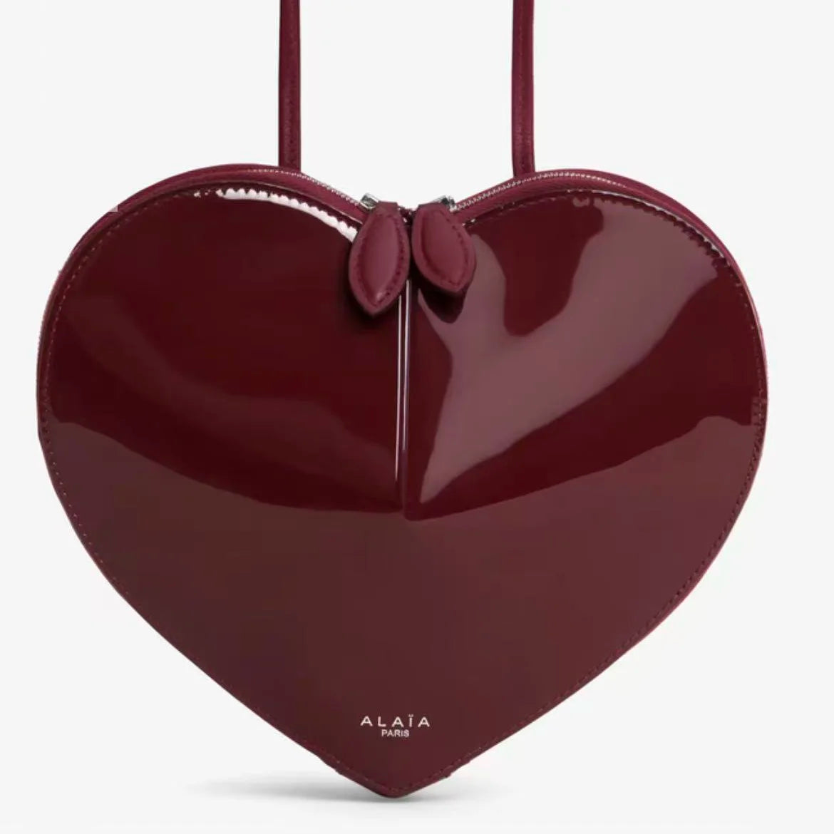 2025 high-texture love bag, mobile phone bag, genuine leather shoulder messenger bag, star heart-shaped bag of the same style