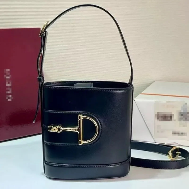 Luxury Crossbody Handbag For Women Paris Fashion Elegant Leather Classic Large Capacity Tote Bag Solid Color Designer