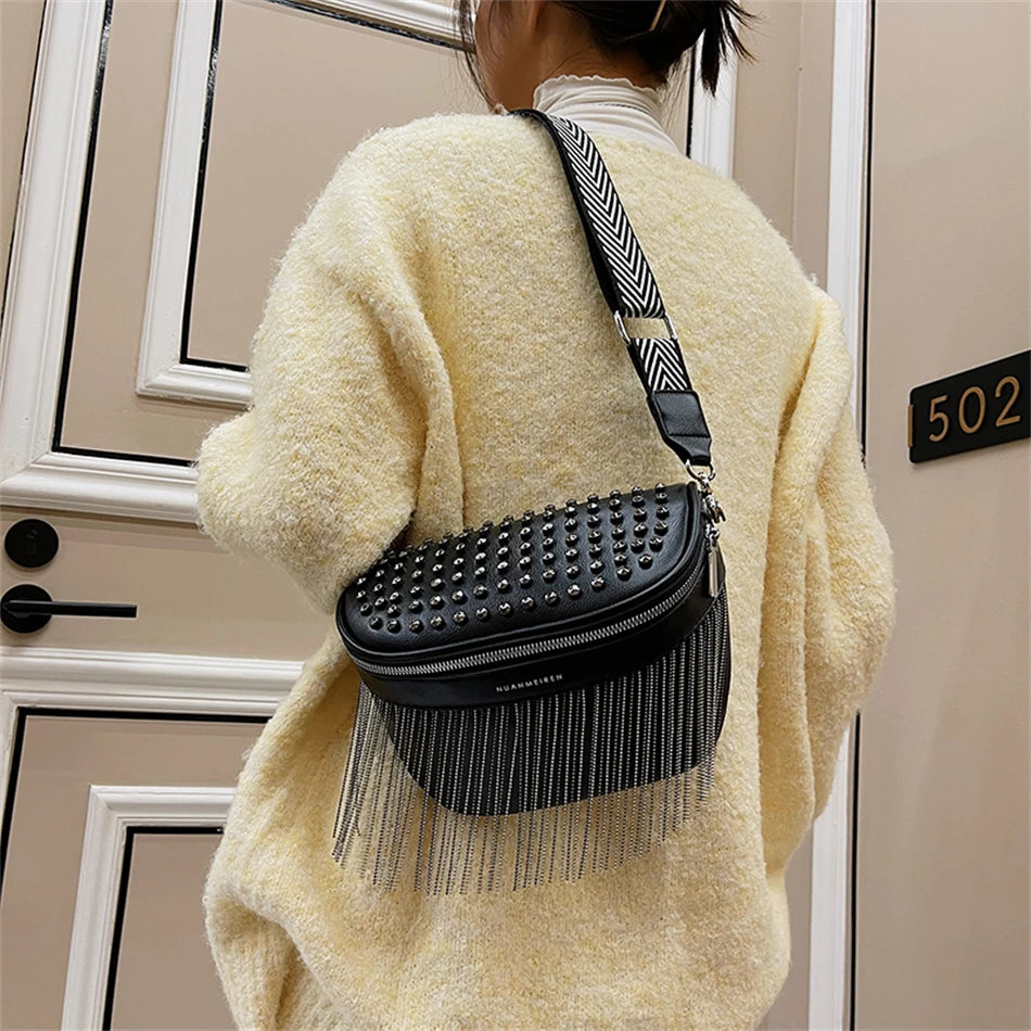 Luxury Woman Chest Bag Fashion Tassel Leather Large Capacity Crossbody Sling Bag Women Waist Bag Casual Rivet Design Travel Sac
