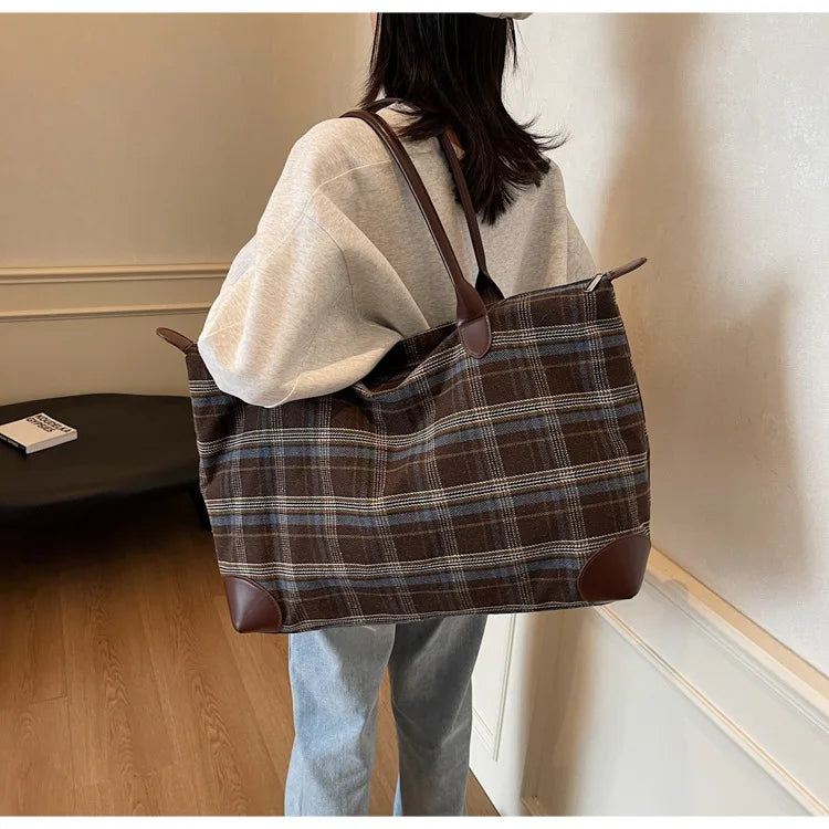 Travel Duffle Bags Weekender Sports Tote Gym Overnight Bags for Women with Toiletry Waterproof Personal Item Travel Carry on Bag