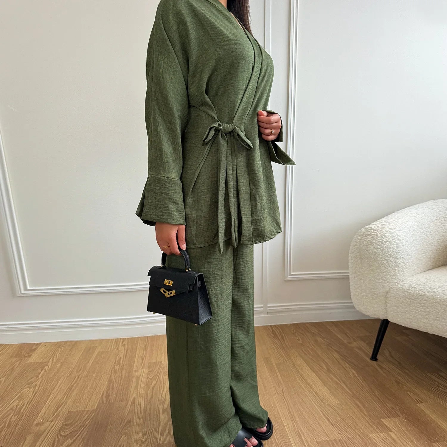 2 Piece Dubai Muslim Women Clothing Elegant Middle East Modest Top and Pants Sets 2024 Islamic Turkish Clothes Solid Outfits