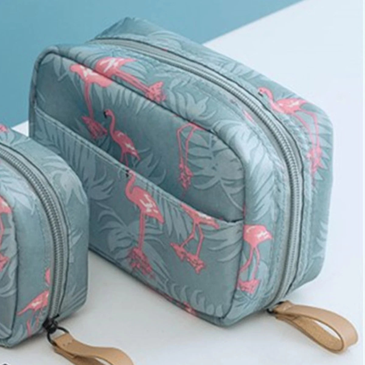 Fashion Mini Cosmetic Bag Women Flamingo Makeup Bags Travel Organizer Toiletry Kits Portable Makeup Bags Beautician