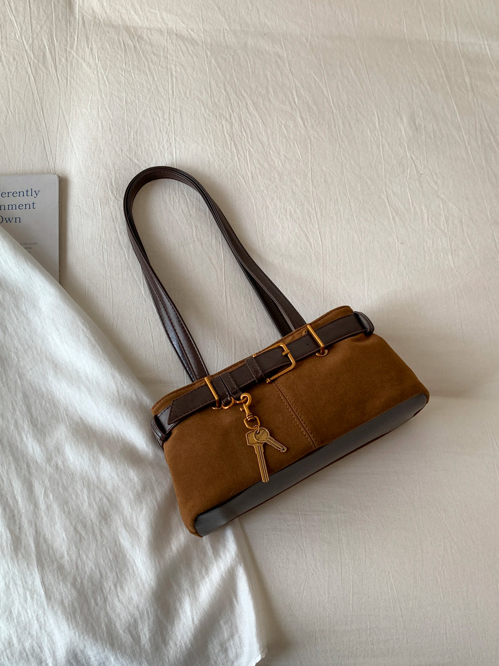 Shoulder Bag for Going Out to Work, Autumn and Winter Retro High-End Bag for Women, 2025 New Shoulder Underarm Bag 1257JC