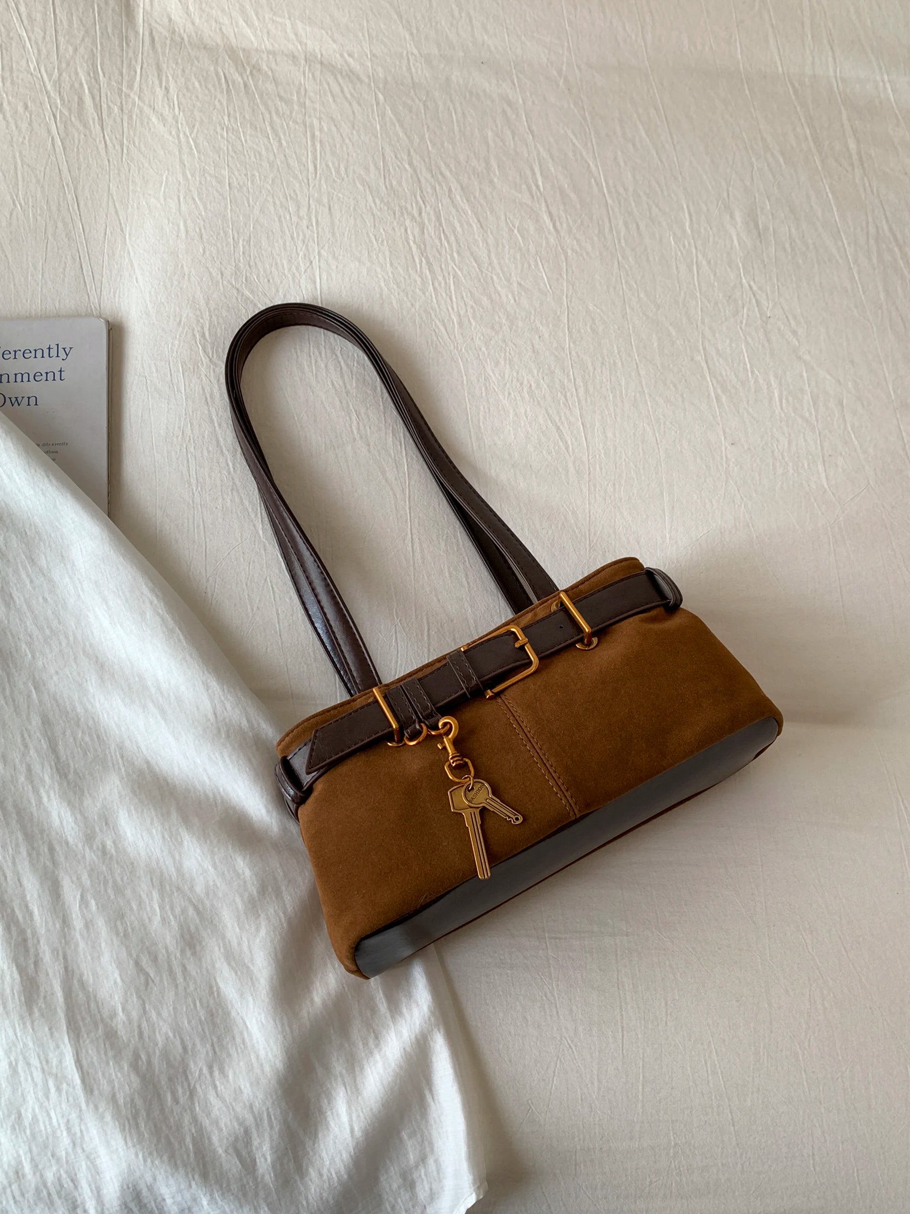 Shoulder Bag for Going Out to Work, Autumn and Winter Retro High-End Bag for Women, 2025 New Shoulder Underarm Bag 1257JC