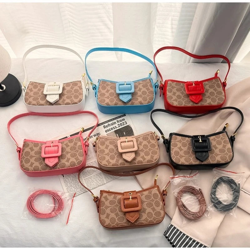 The High-end Underarm Baguette Bag 2025 New Style, Featuring A Star-studded Single-shoulder Bag with A Unique Hand-carry Design