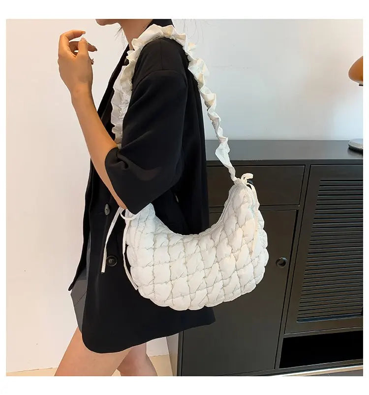 Luxury Brand Women's Handbag In Classic Elegant Leather By Famous Designer For Fashionable Ladies Must-Buy