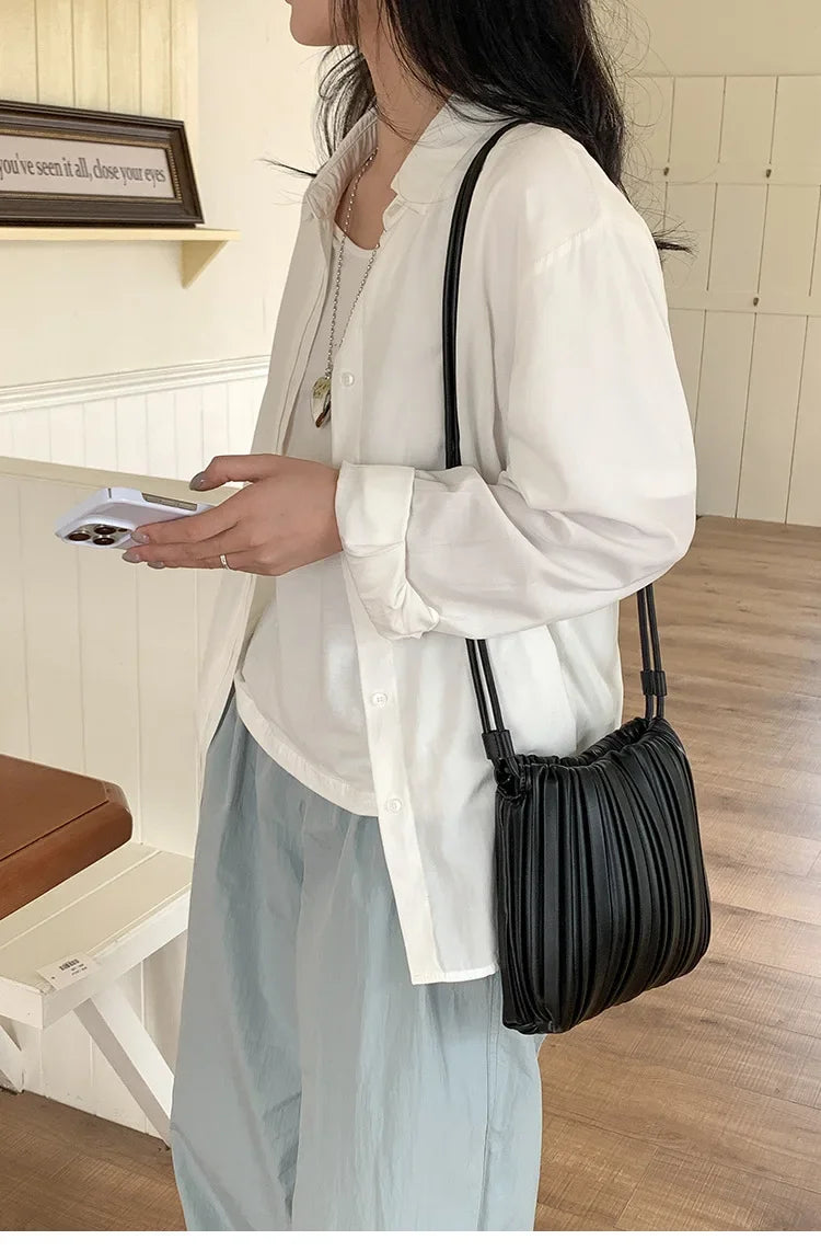 Luxury Women's Shoulder Crossbody Bag Summer New Luxury Soft PU Pleated Mini Bag Versatile Fashion Candy Color Small Square Bag