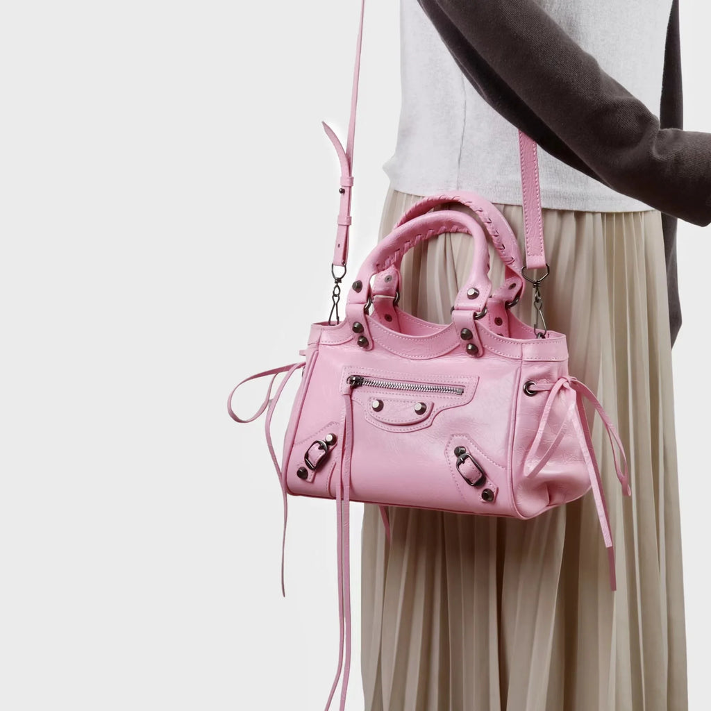 Postman's Bag Single-Shoulder Crossbody Commuter Leather Women's Chain Soft Square Bag Large Capacity Versatile Everyday