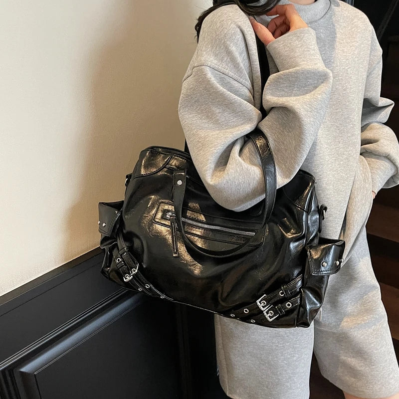 LEFTSIDE Big Solid Color PU Leather Shoulder Bags for Women Female 2025 Trend Luxury High Capacity Crossbody Handbags and Purses