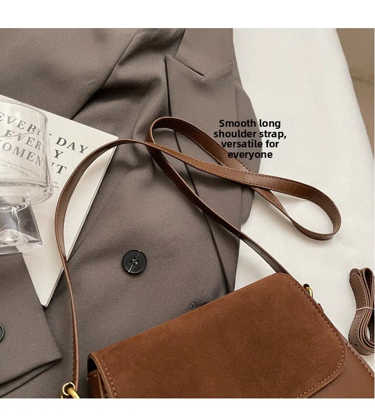 Fashionable Matte Ladies' Bag Versatile Crossbody Underarm Single Shoulder Bag Stylish Accessory for Casual Travel