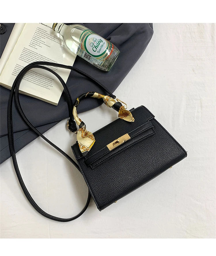 Vintage Inspired Leather Handbag For Women Bohemian Crossbody Shoulder Bag With Fringe Details Ladies Casual Fashion Purse