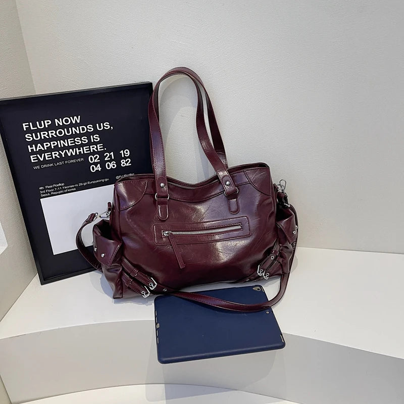 LEFTSIDE Big Solid Color PU Leather Shoulder Bags for Women Female 2025 Trend Luxury High Capacity Crossbody Handbags and Purses