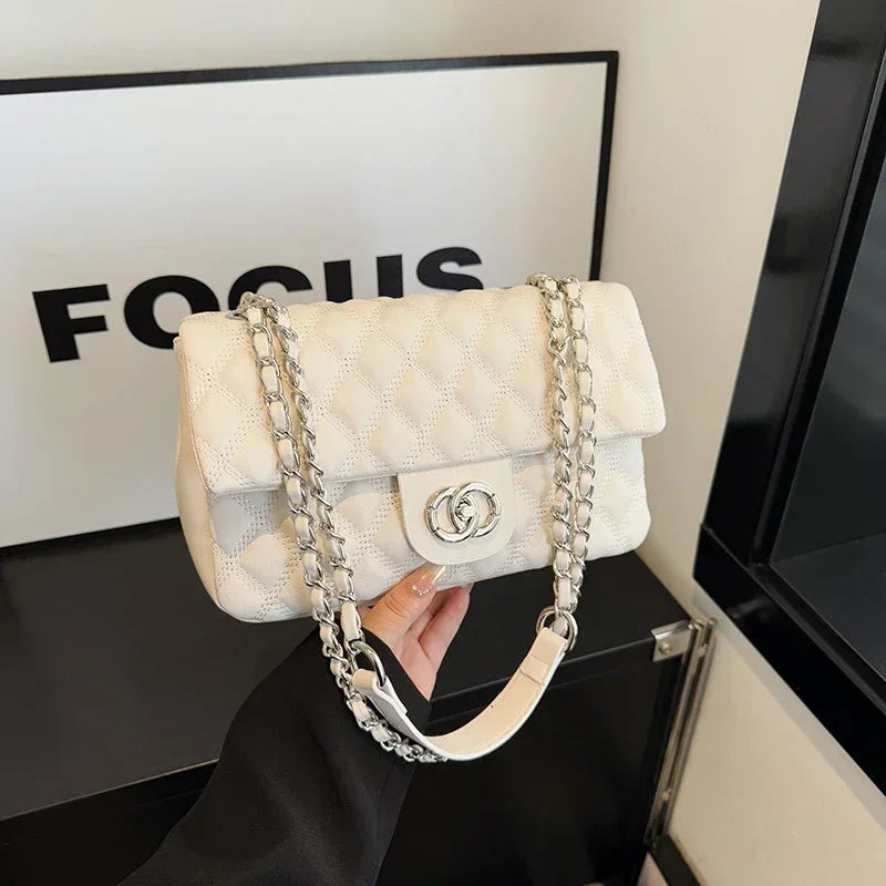 2025 Solid Color Crossbody Bag, Fashionable Commuter Crossbody Bag with Large Capacity and Elegant Minimalist Leather Design