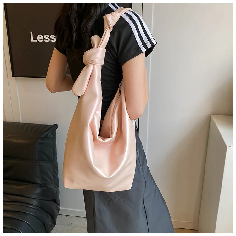 Leisure soft large-capacity bag female 2024 new fashion work shoulder bag college students relax tote bag