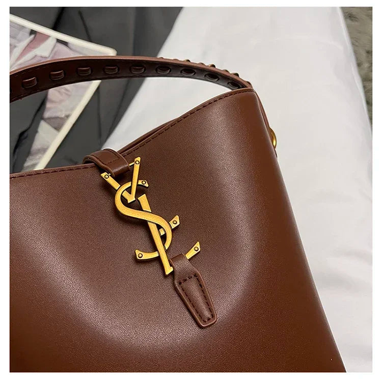 2025 Summer New! Light - Luxury Women's Bucket Bag - High - End Niche Design, Stylish Shoulder Messenger for All Occasions