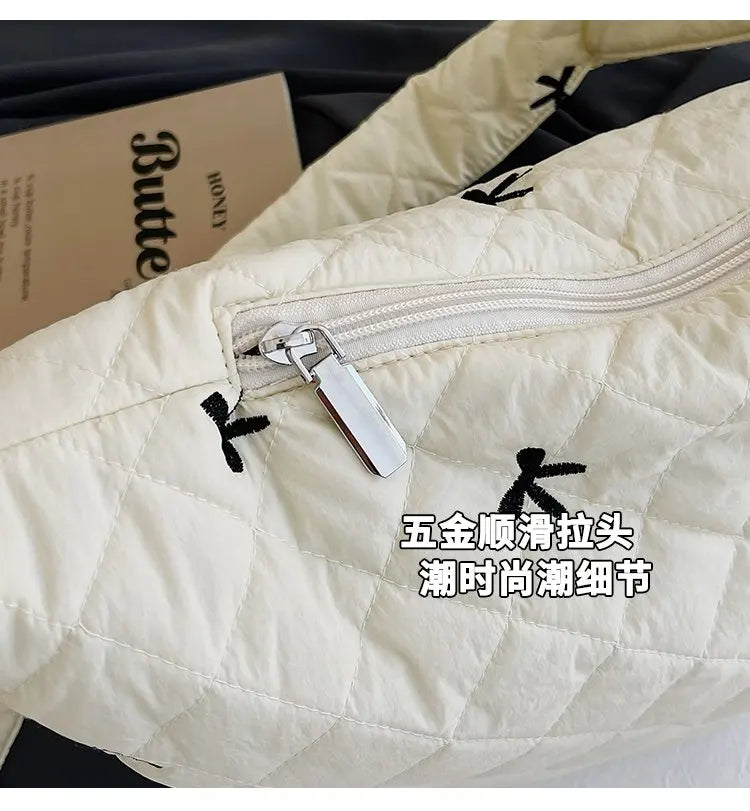 Elegant Ladies Handbags In Premium Leather, Shoulder Bag And Crossbody Bag By Luxury Brand For Daily Chic Use