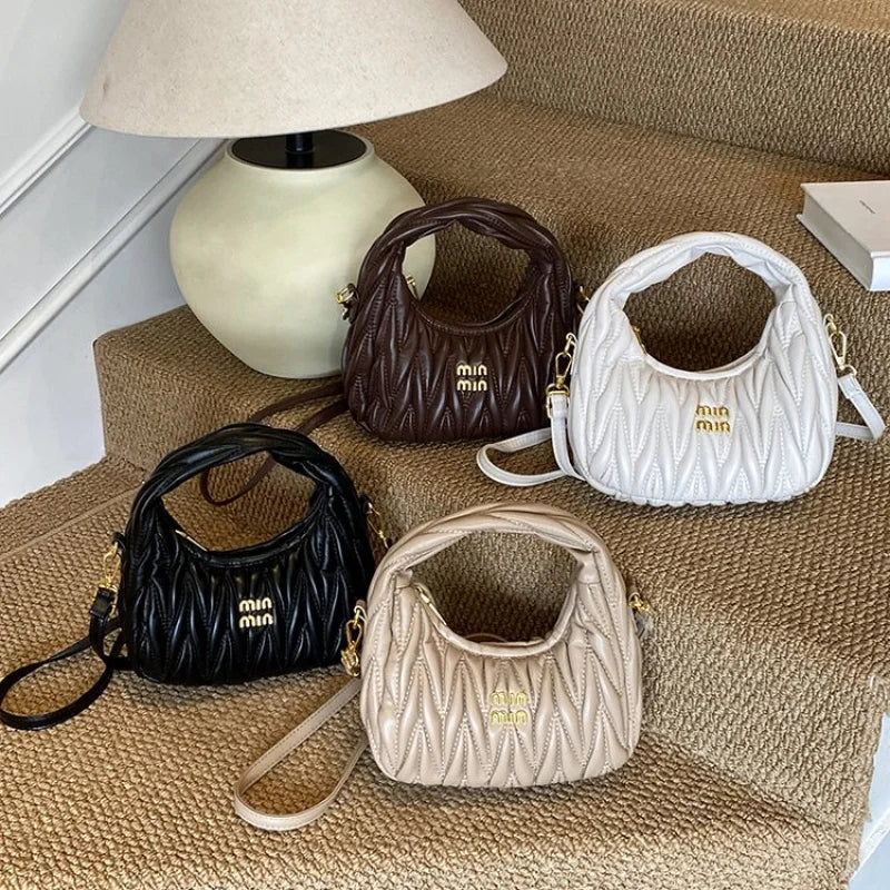 Luxury Ladies Shoulder Bag Made Of Premium Leather Boasting Paris Style And Casual Vintage Trendy Look