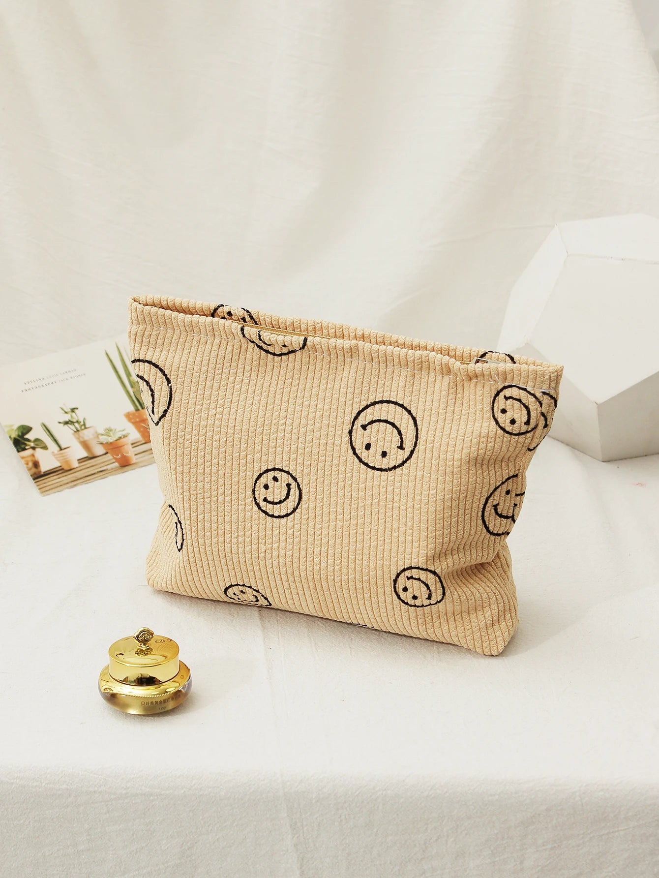 Makeup Bag For Women - Corduroy Cosmetic Bags Aesthetic Design Ladies Tote Bag, Cute Smiley Face Makeup Organizer with Zipper