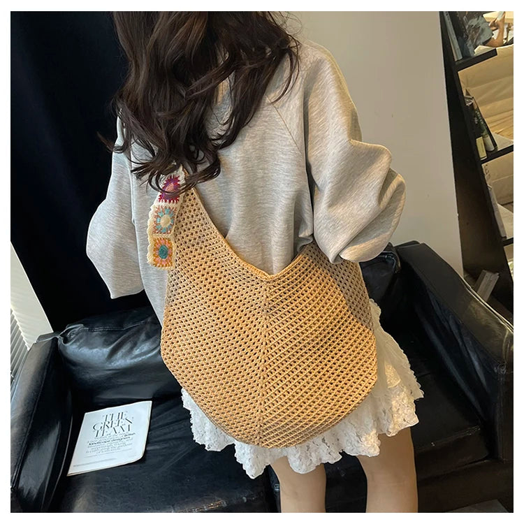 2025 Summer New – Bohemian Fresh Hollow Woven Tote Bag – Large Capacity Single-shoulder for Leisure & Vacation