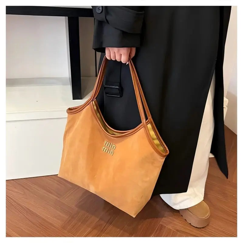 Lady tote bag - stylish, versatile, high-end, retro, large capacity at the armpit, single shoulder, suitable for daily commuting