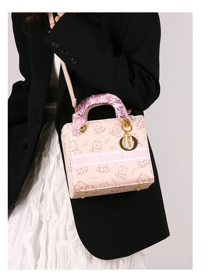 Luxury Bear Print Tote Bag for Women 2025, French Inspired Bucket Shoulder Purse, High Quality PU Leather Crossbody Bag