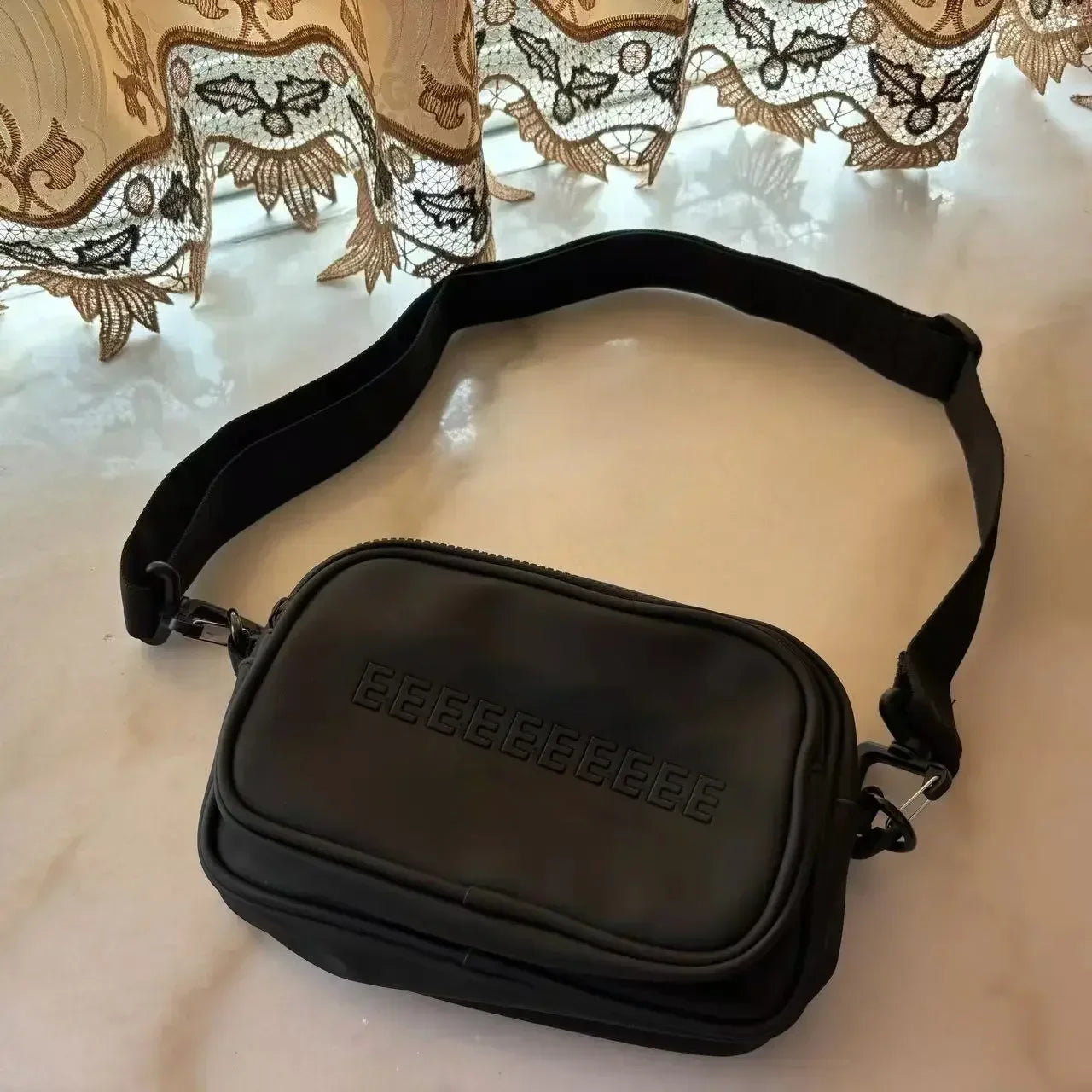 Luxury Design 3D Letters Crossbody Messenger Small Bag Unisex Belt Bag Versatile Travel Waterproof Purse Zipper Shoulder Bag