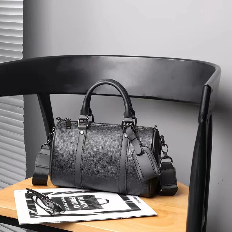 Luxury Men's Crossbody Bag New Fashion Design Crossbdoy Bags Men Soft PU Leather Male Shoulder Bag Barrel Shaped Handbag