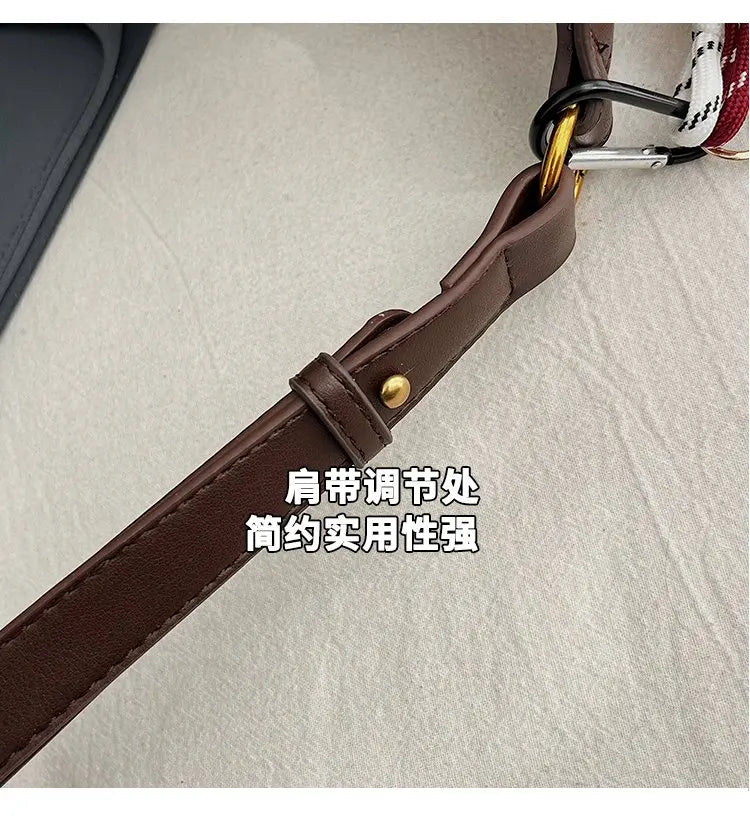 Women's Beautiful Handbag Attractive Look For Garden Parties And Outdoor Soirees Charming