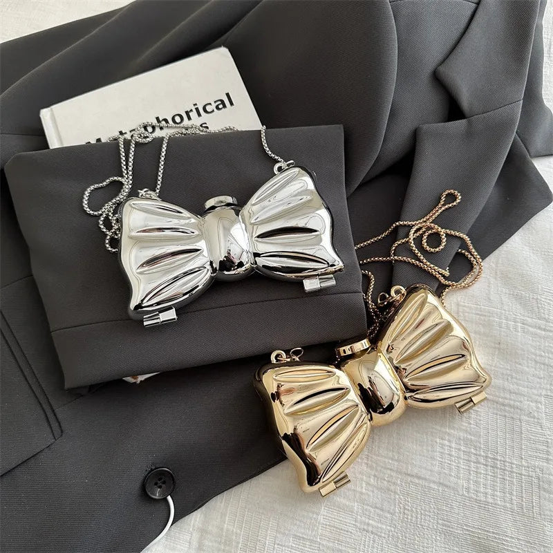 Luxury Fashion Metal Mini Handbag with Bow Clasp Playful Acrylic Bow Design with Shimmering European-Style Chain Crossbody Bag