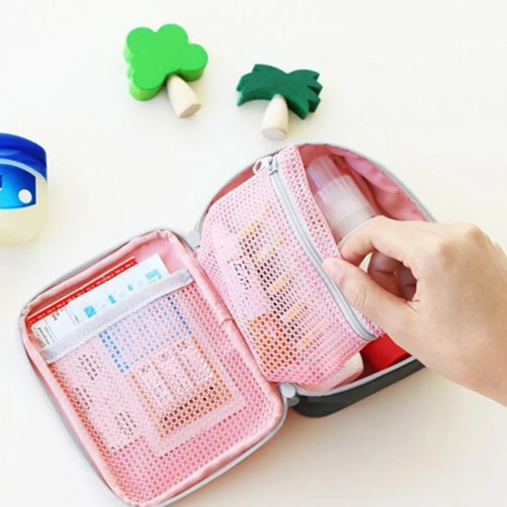 Mini Outdoor First Aid Kit Bag Travel Portable Medicine Package Emergency Kit Bags Medicine Storage Bag Small Organizer